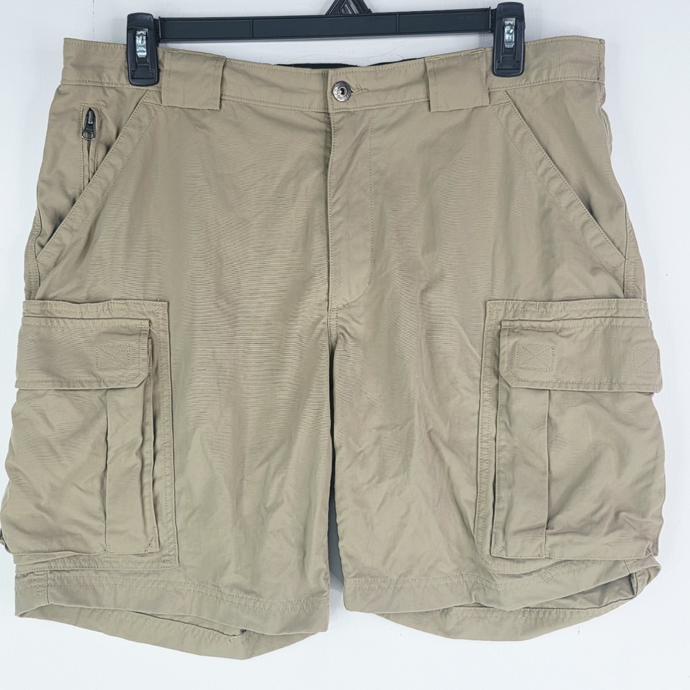 Duluth Trading Co Mens Camel Nylon Cargo Shorts 9 Inseam Size Large 59312 Hiking